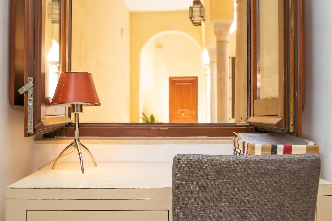 Loft Nuevo Y Con Encanto A Tres Mnt Catedral Aa Wifi Apartment Seville 0*,  Spain