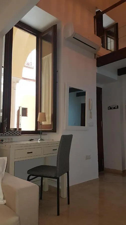 LOFT NUEVO Y CON ENCANTO a TRES MNT CATEDRAL AA WIFI Apartamento Sevilla