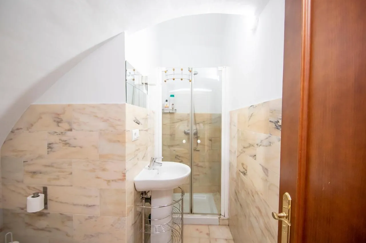 LOFT NUEVO Y CON ENCANTO a TRES MNT CATEDRAL AA WIFI Apartamento Sevilla