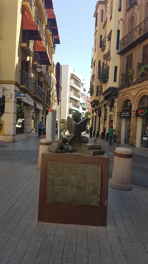 LOFT NUEVO Y CON ENCANTO a TRES MNT CATEDRAL AA WIFI Apartamento Sevilla