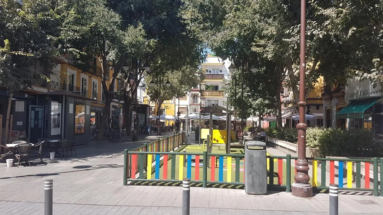 LOFT NUEVO Y CON ENCANTO a TRES MNT CATEDRAL AA WIFI Apartamento Sevilla